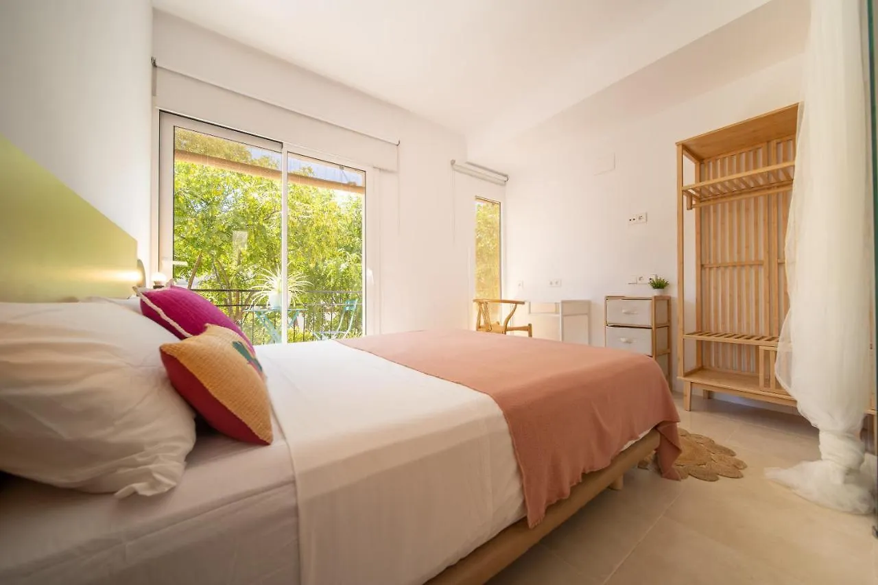 Sitges Beach Hostal 0*,