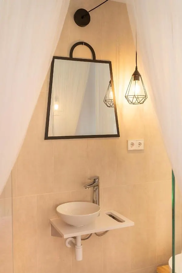 Sitges Beach Hostal